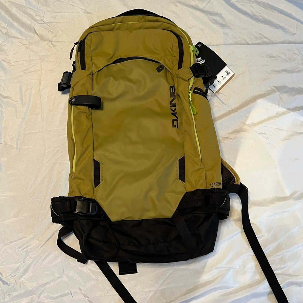 Dakine Poacher 22L Backpack - Green Moss NWT - Picture 2 of 10